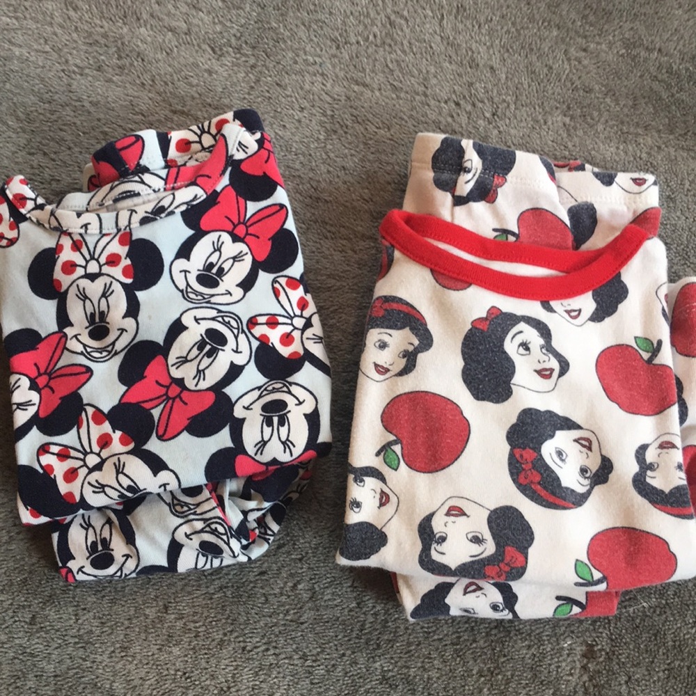 GAP Kids Pajama Sets - Red and Black Disney Prints